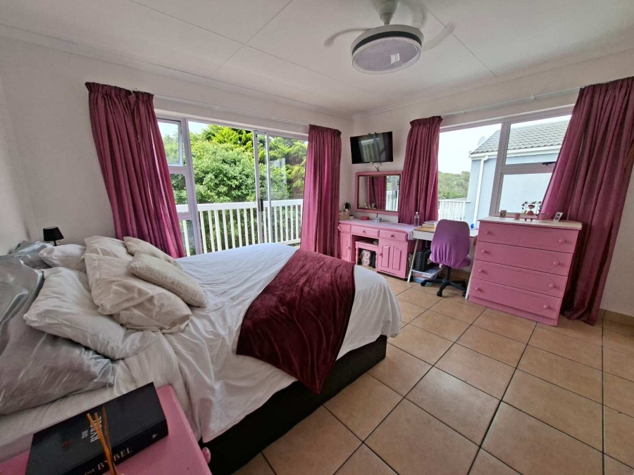 3 Bedroom Property for Sale in Dana Bay Western Cape